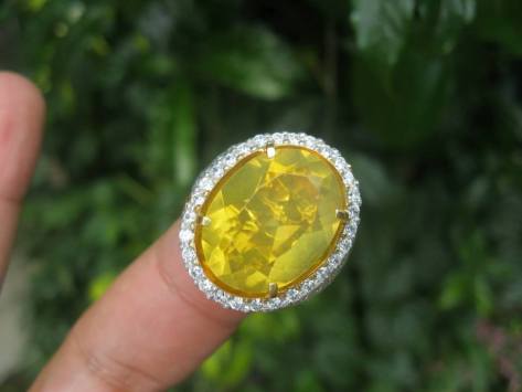 Indonesian Fire Opal Pengklasifikasian atau Penamaan Warna Yellow: SUNFLOWER (Bunga Matahari)